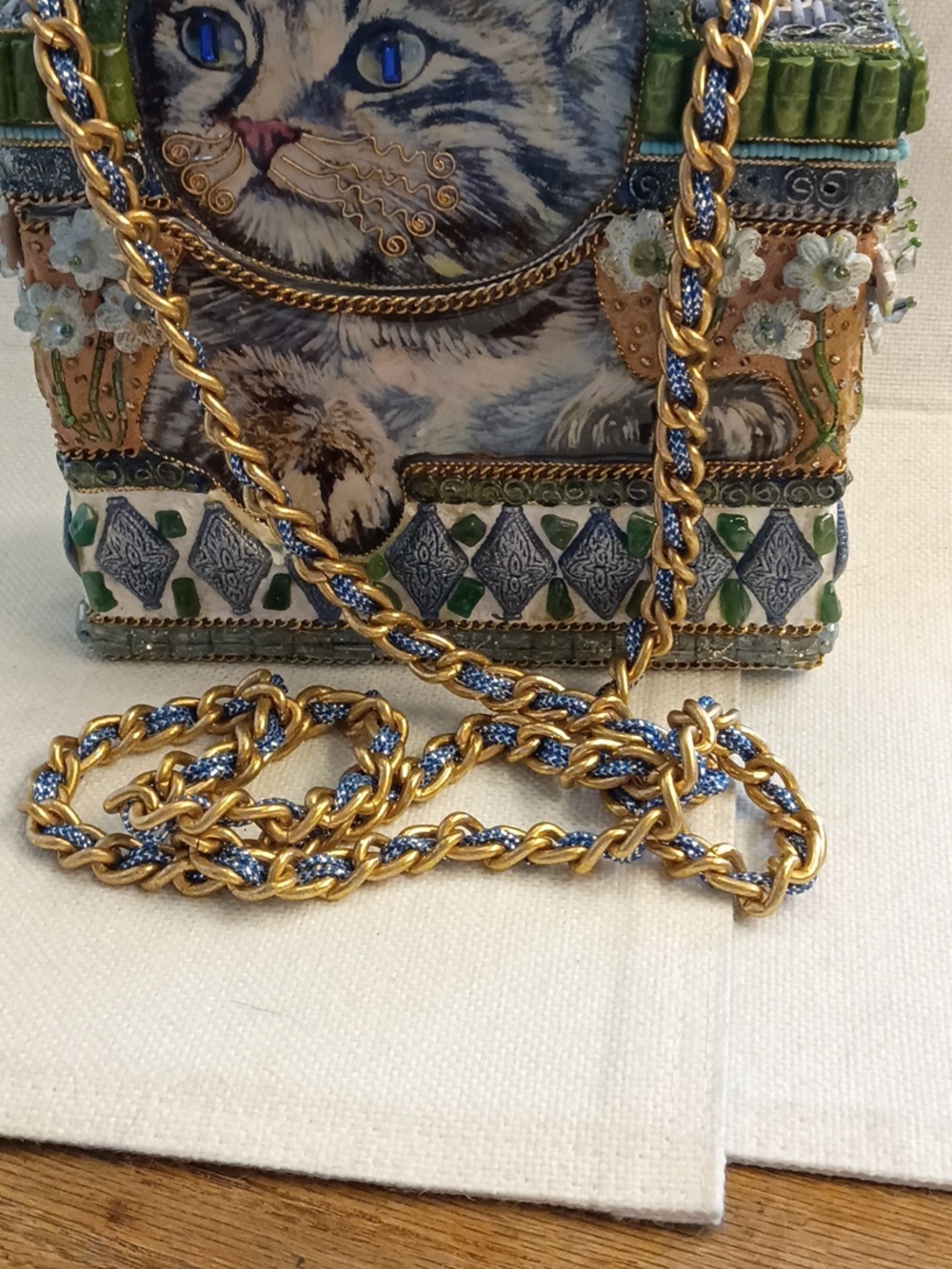 Mary Frances Blue and Green Cat Crossbody Bag - Picture 3 of 9